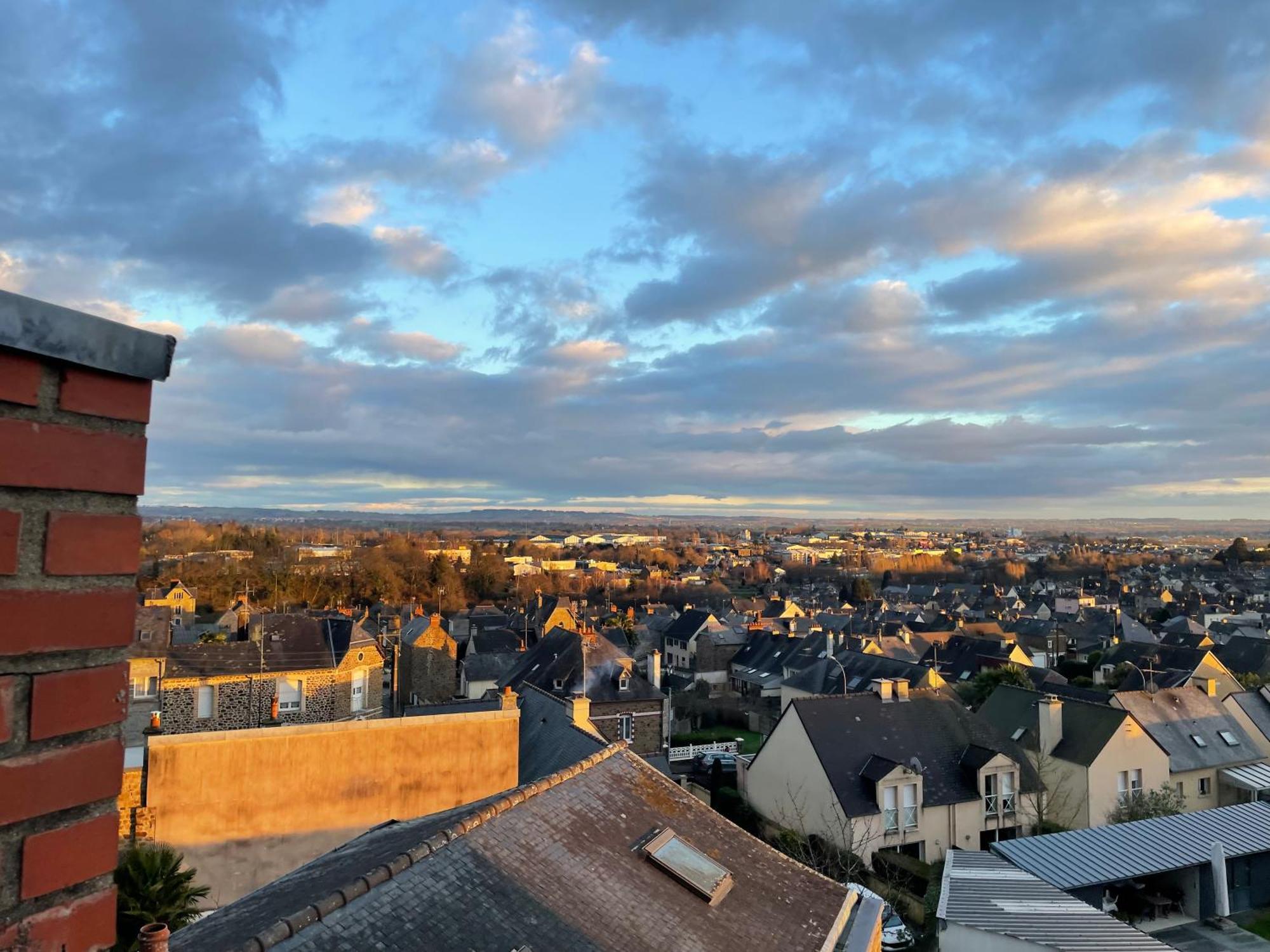L'Escapade Apartment Fougeres Exterior photo